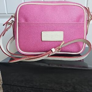 Dooney & Bourke NWT Pink Crossbody Bag RAINBOW ZIPPER